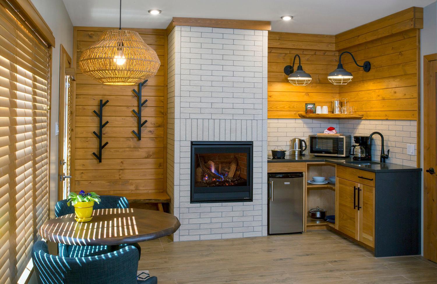 Bear Hill Lodge แจสเปอร์ ภายนอก รูปภาพ